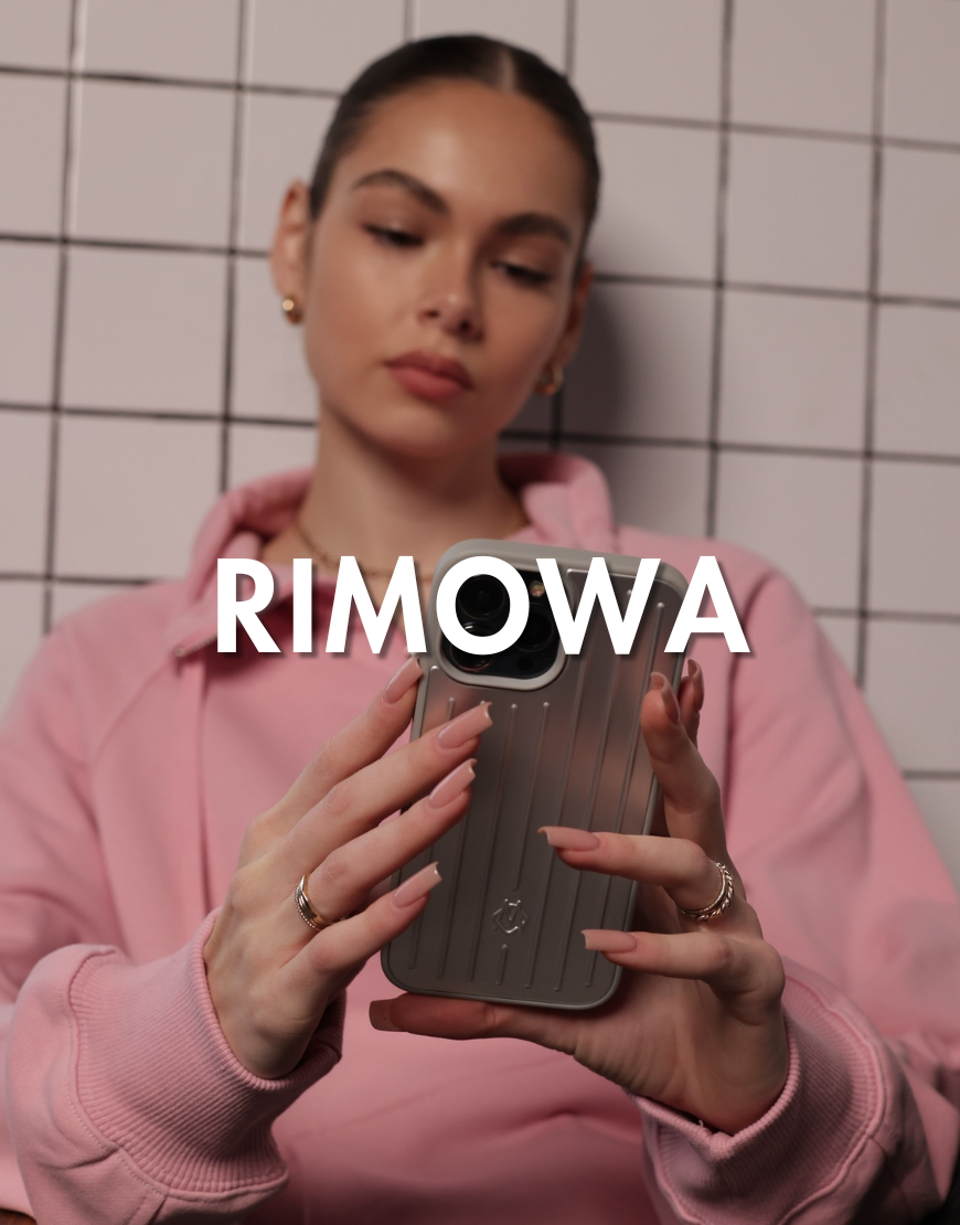 RIMOWA グリーン ストライプ iPhoneケース RIMOWA(リモワ) iPhone・スマホケース(レディース) - 海外通販の