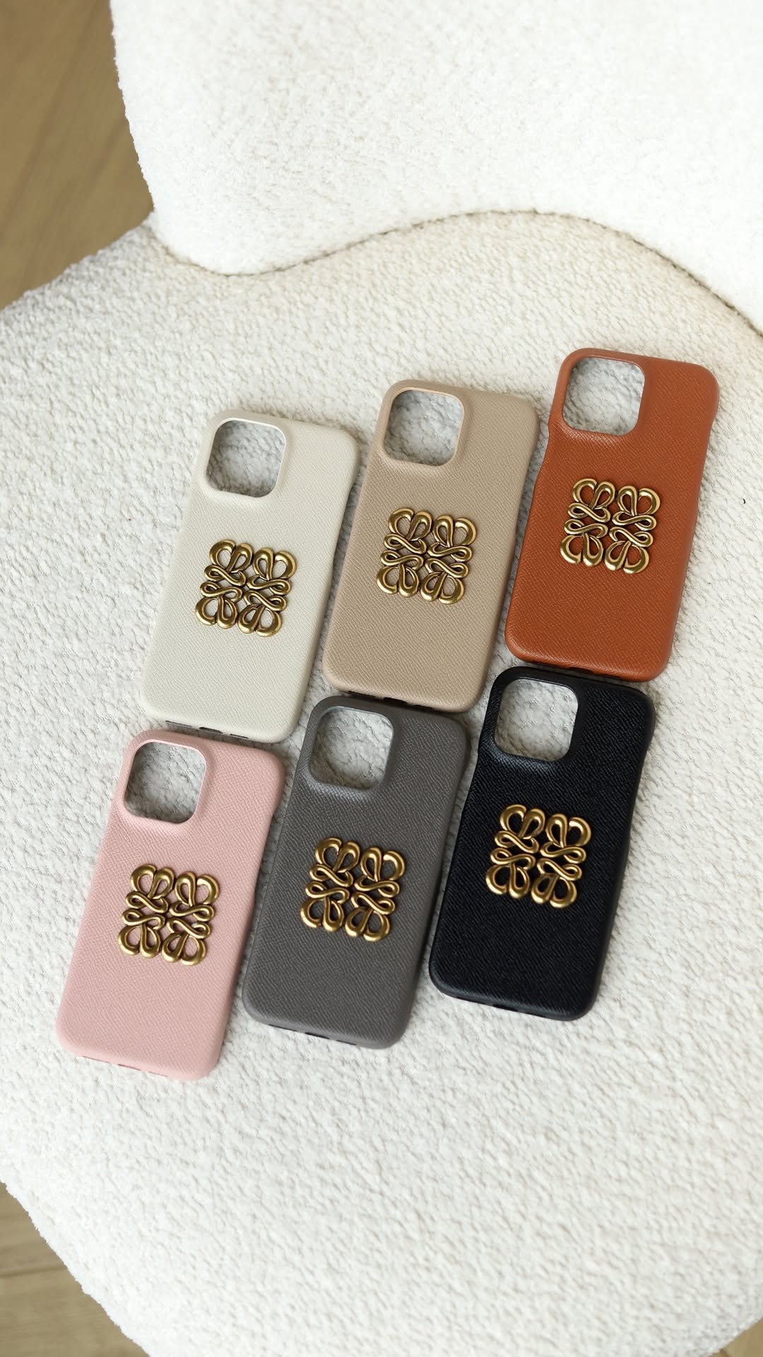 Ivory Pearl Loewe iPhone 16 Pro Max Case