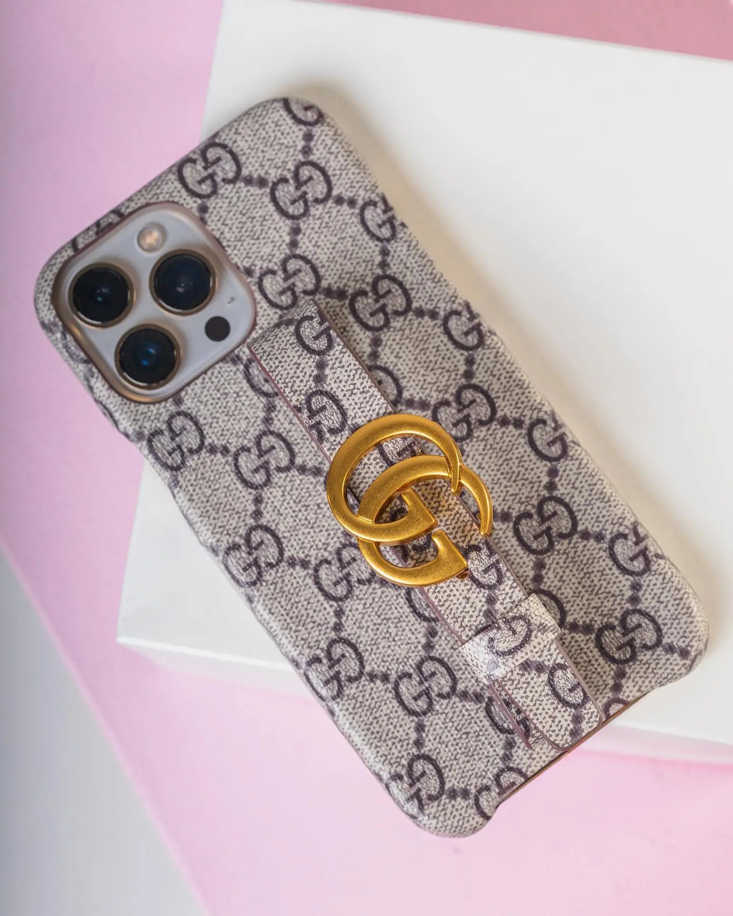 Gucci iPhone Case Striped - SereneShop