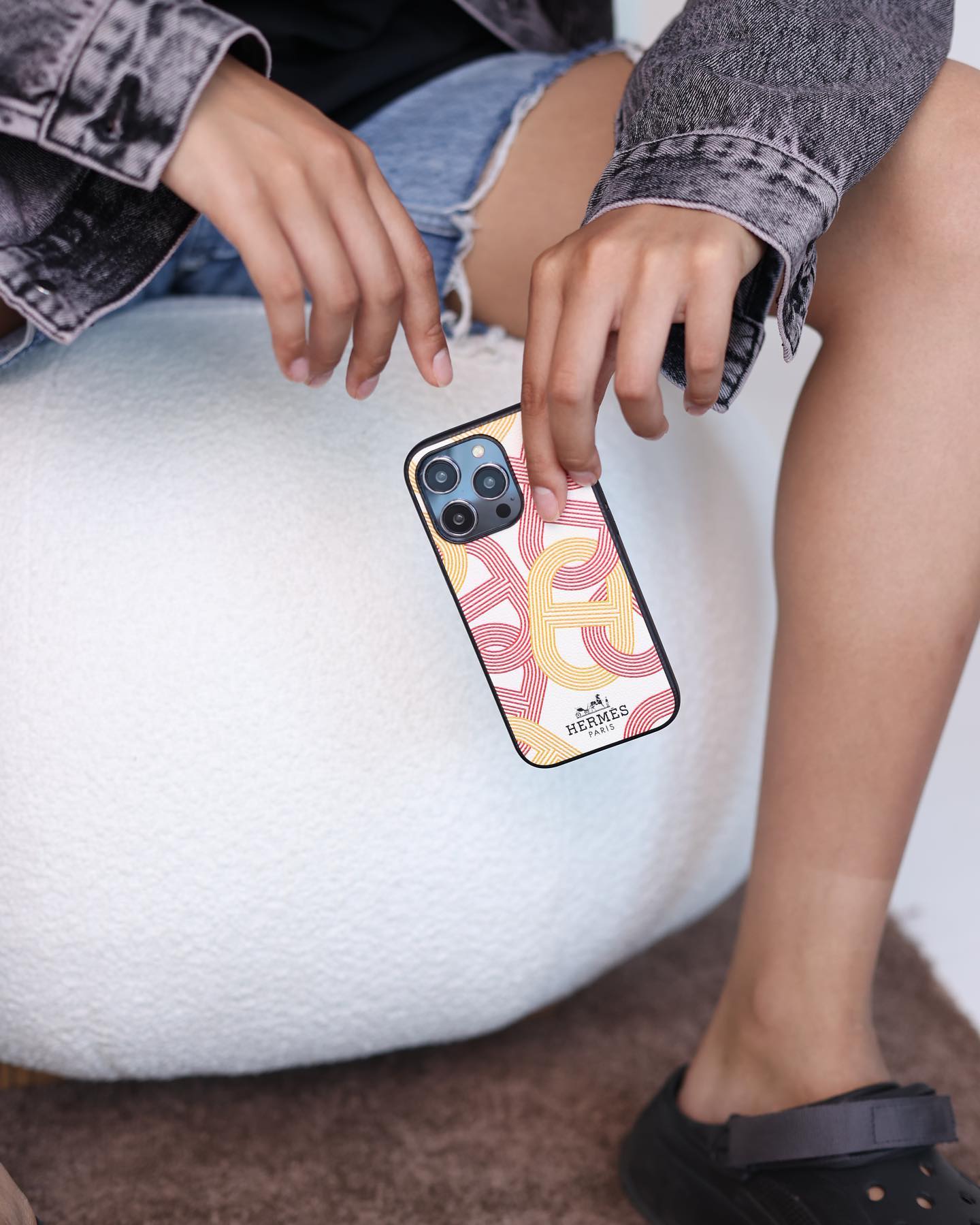 Le Matelassé Chaîne Hermes iPhone 16 Pro Max Case Bottom Hermes