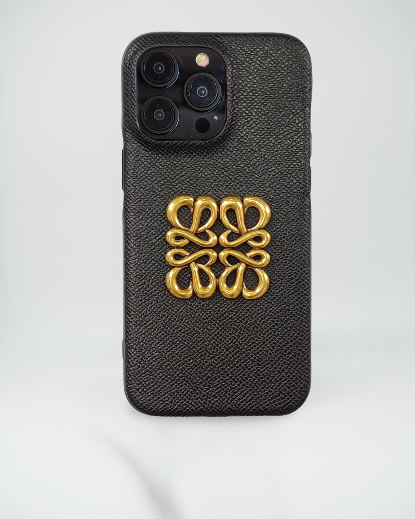 Ivory Pearl Loewe iPhone 16 Pro Max Case