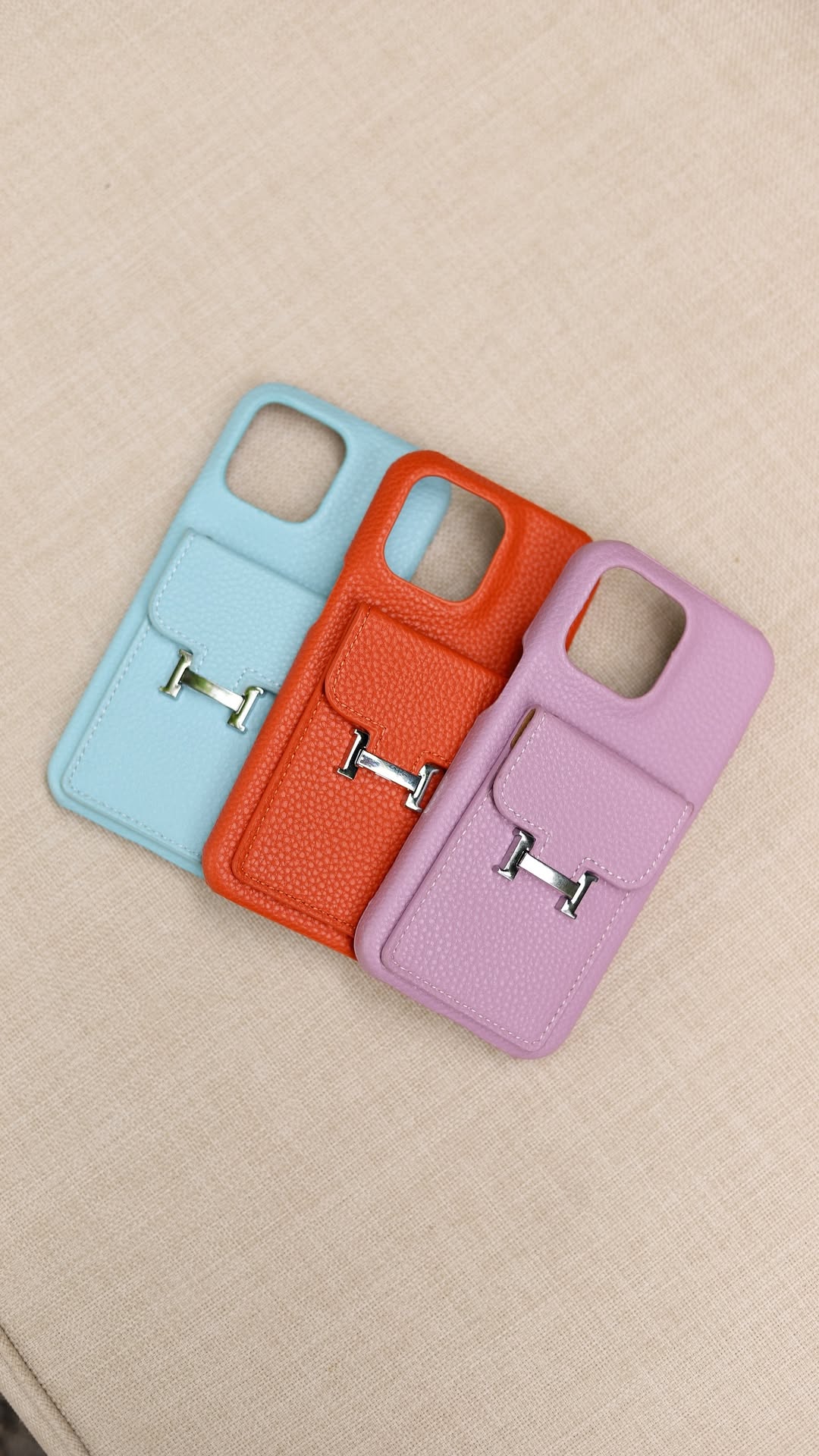 Le Lilas Hermès iPhone 16 Pro Max Case with Cardholder