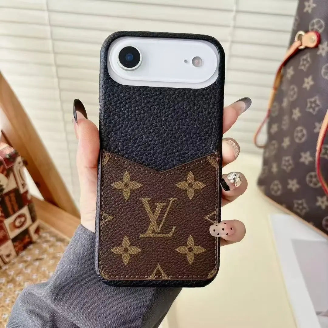 Bumper Pallas – Louis Vuitton  iPhone 17 Pro Max Case – Monogram Canvas Edition - SereneShop 