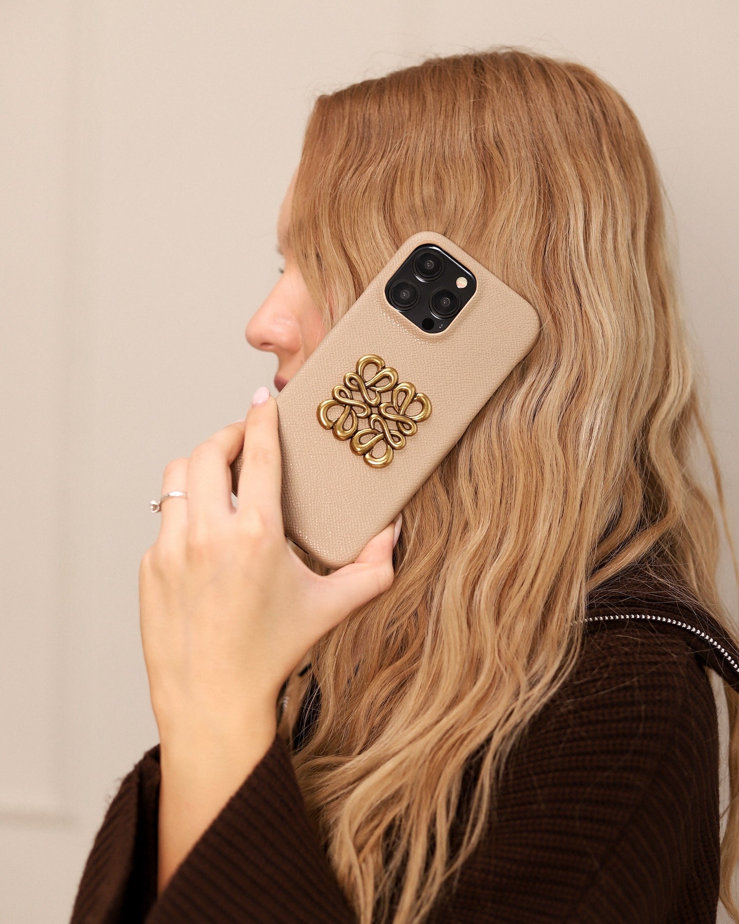 Desert Taupe Loewe iPhone 16 Pro Max Case
