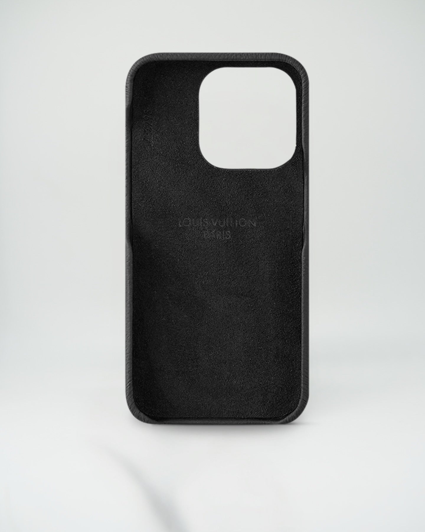 Louis Vuitton Bumper Pallas iPhone 16 Pro Max Case – Monogram Leather Pocket Design